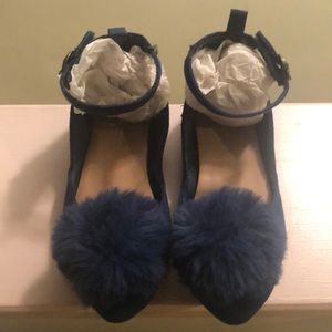 Old Navy Pom Pom Flats for girls